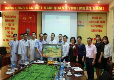 Tiếp đoàn Bệnh viện Đa khoa tỉnh Yên Bái đến giao lưu học tập, chia sẻ kinh nghiệm