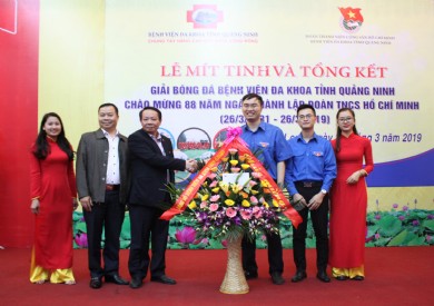 Mít tinh kỷ niệm 88 ngày Thành lập ĐTNCS Hồ Chí Minh và Tổng kết Giải bóng đá Bệnh viện