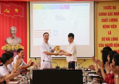 Tiếp đoàn Bệnh viện Đa khoa tỉnh Lạng Sơn đến giao lưu học tập kinh nghiệm