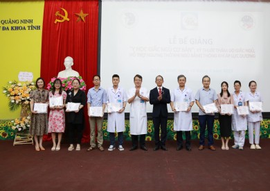 Chương trình tập huấn “Chẩn đoán và điều trị hội chứng ngưng thở khi ngủ” và Bế giảng khóa đào tạo Y học giấc ngủ cơ bản