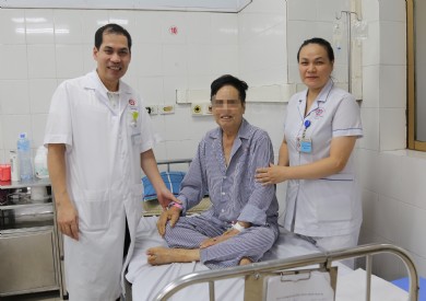 Phẫu thuật liên tiếp các ca phình động mạch chủ bụng: Cảnh báo nguy cơ bệnh lý mạch máu gia tăng