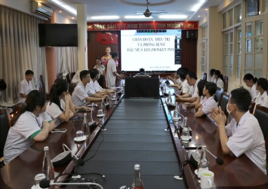 Bệnh viện Đa khoa tỉnh tập huấn trực tuyến chẩn đoán, điều trị bệnh Đậu mùa khỉ và Whitmore