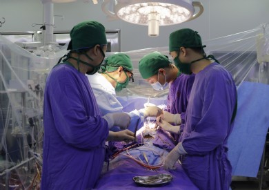 Phẫu thuật tim hở tiếp nối thành công: Bệnh viện Đa khoa tỉnh Quảng Ninh vững bước trên hành trình phát triển y tế chuyên sâu