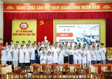 Bệnh viện Đa khoa tỉnh Quảng Ninh tổng kết đợt thực tập tốt nghiệp của sinh viên Đại học Kỹ thuật y tế Hải Dương