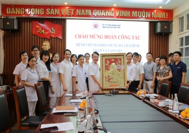 Bệnh viện Đa khoa Hưng Hà Thái Bình đến học tập, trao đổi kinh nghiệm tại Bệnh viện Đa khoa tỉnh Quảng Ninh