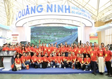 Bệnh viện Đa khoa tỉnh Quảng Ninh tham dự Triển lãm thành tựu đất nước nhân dịp kỷ niệm 80 năm Ngày Quốc khánh 2/9