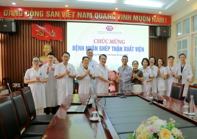Từ ''món quà sinh nhật'' đặc biệt đến ngày xuất viện của người bệnh ghép thận