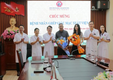 Tìm lại được ánh sáng, 2 bệnh nhân ghép giác mạc xuất viện trong niềm hân hoan