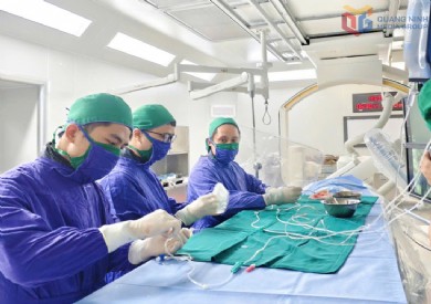 Làm chủ kỹ thuật khó, phục vụ người bệnh