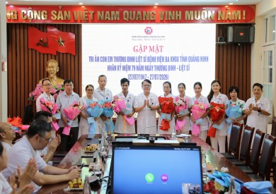 Bệnh viện Đa khoa tỉnh Quảng Ninh khắc ghi đạo lý “Uống nước nhớ nguồn”