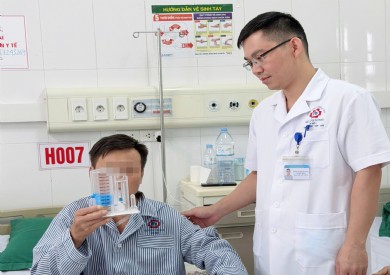 Phối hợp hai cơ sở phẫu thuật kết hợp xương sườn, xương đòn cho ca đa chấn thương nặng